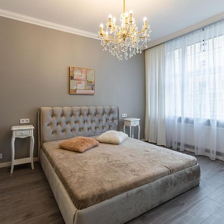 Superb Apartment In City Centre Рига Екстер'єр фото