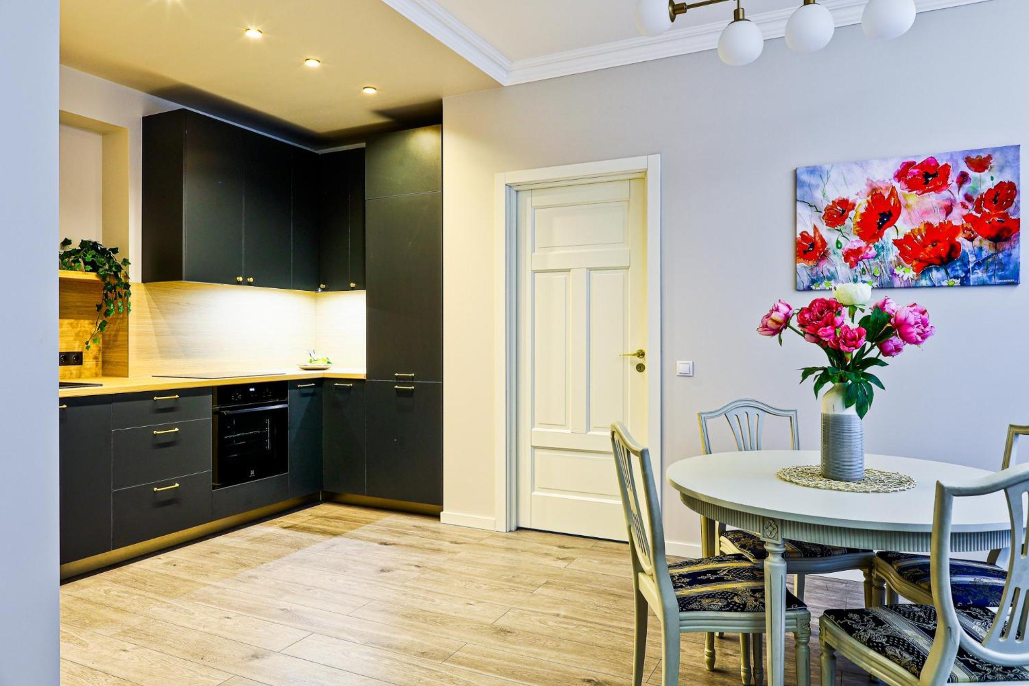 Superb Apartment In City Centre Рига Екстер'єр фото